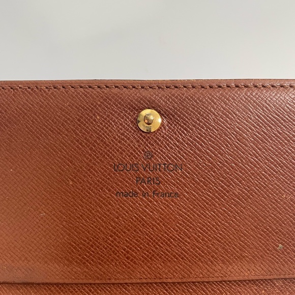 ❤️ Authentic Louis Vuitton LV Wallet - Picture 2 of 9